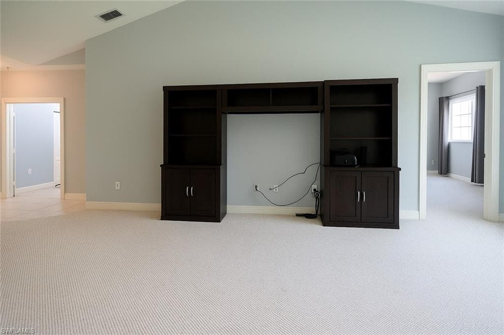 700 Luisa Ln 2, Naples, FL 34104-14