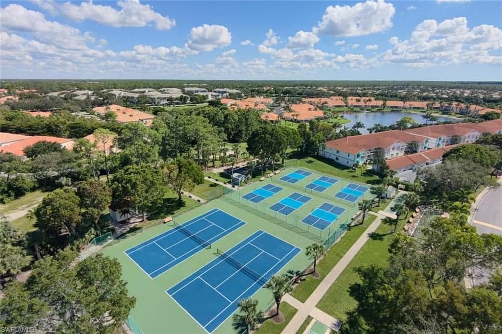 700 Luisa Ln 2, Naples, FL 34104-42