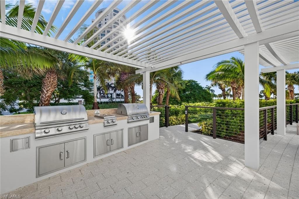 4201 Gulf Shore Blvd N 1101, Naples, FL 34103-42