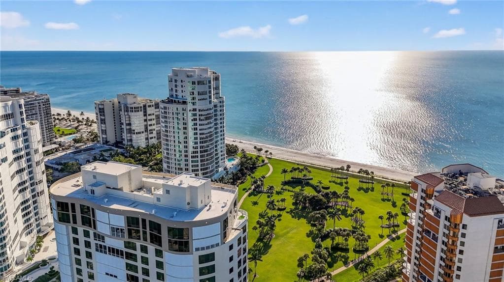 4201 Gulf Shore Blvd N 1101, Naples, FL 34103-5