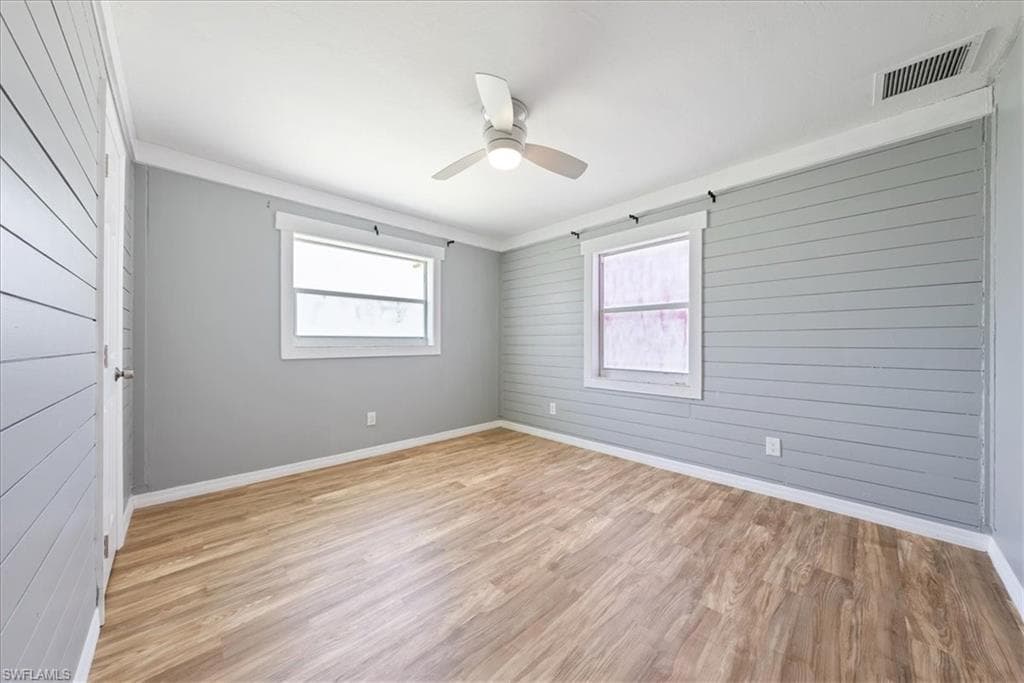 4810 Duera Mae Dr, Fort Myers, FL 33908-9