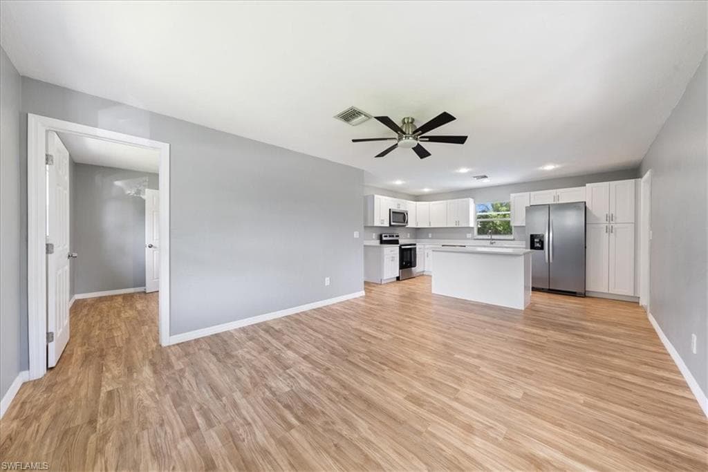 4810 Duera Mae Dr, Fort Myers, FL 33908-3