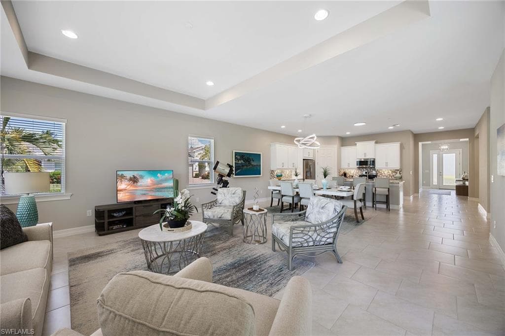14878 Windward Ln, Naples, FL 34114-16
