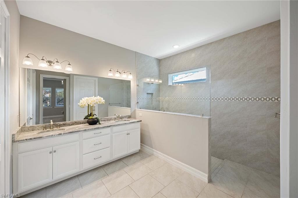 14878 Windward Ln, Naples, FL 34114-23