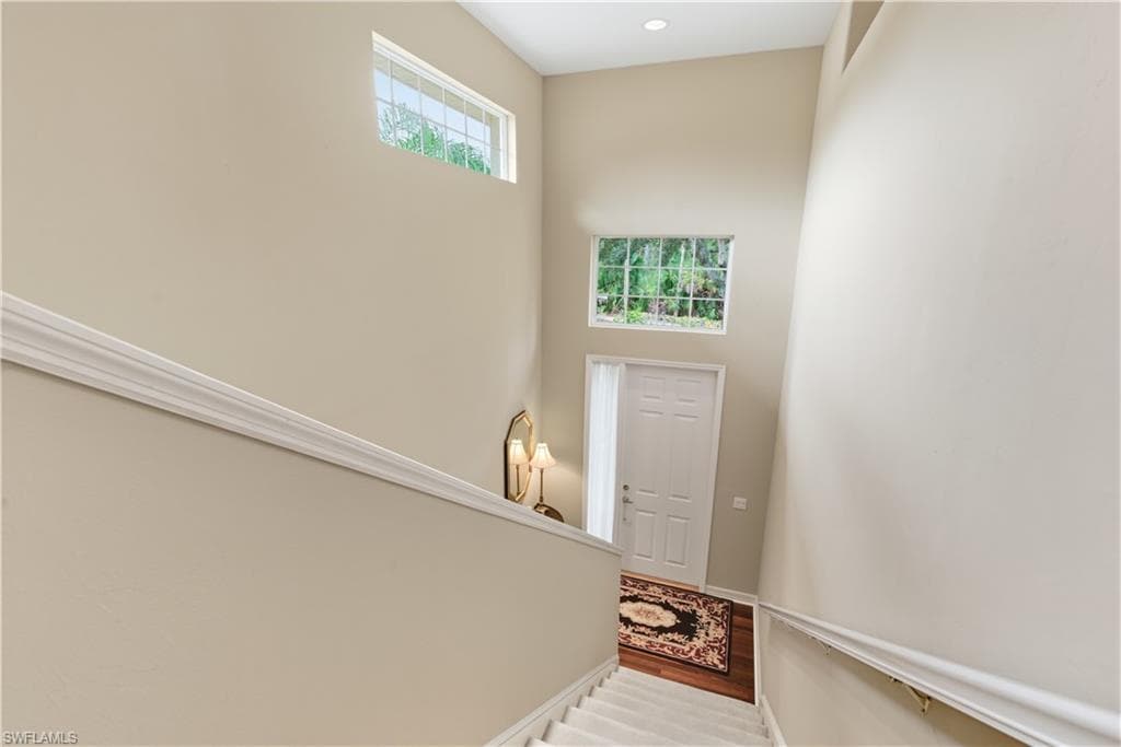 8390 Big Acorn Cir 11c, Naples, FL 34119-11