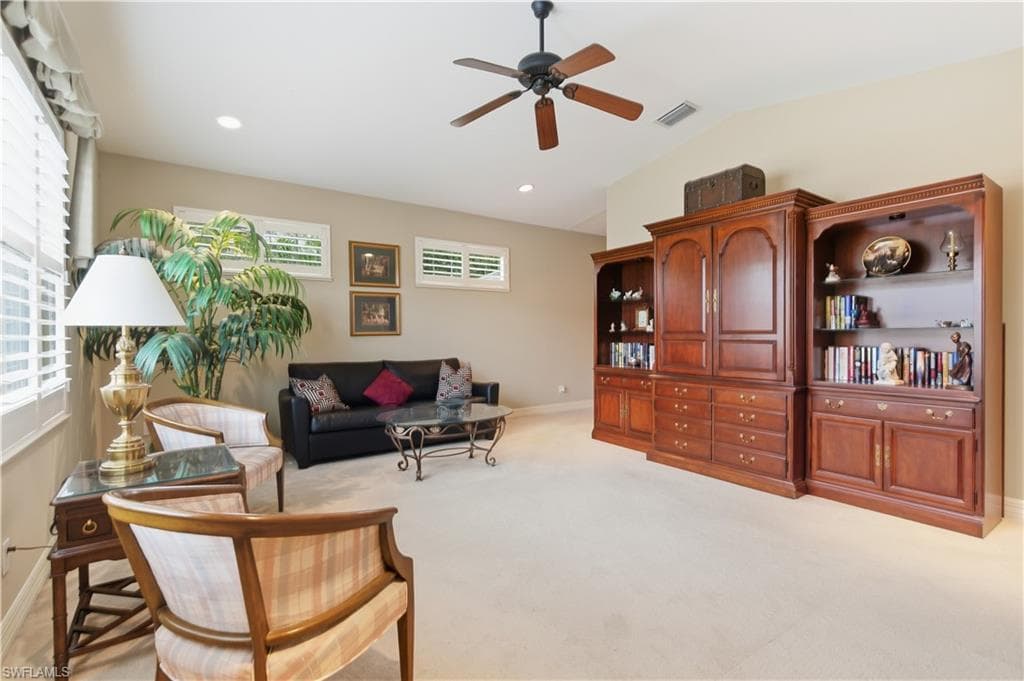 8390 Big Acorn Cir 11c, Naples, FL 34119-48