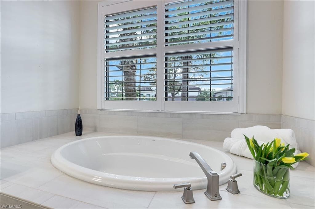 9151 Snowy Owl Way, Naples, FL 34120-21