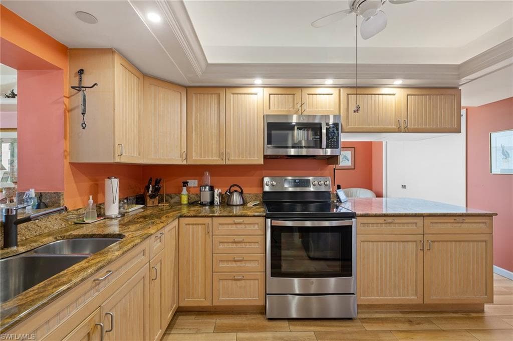 3100 Gulf Shore Blvd N 403, Naples, FL 34103-8