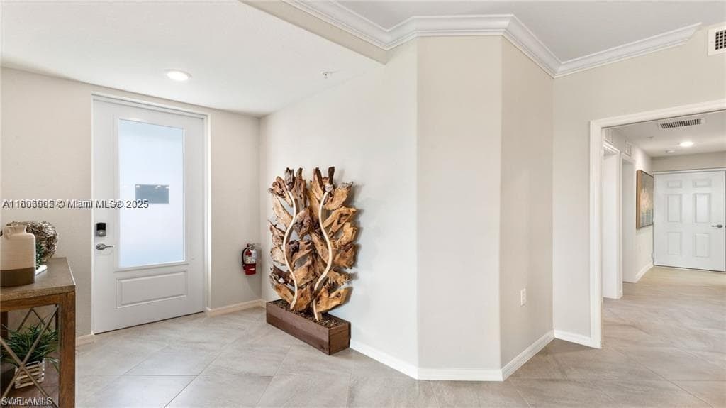 5621 Newcastle Cir 5011, Ave Maria, FL 34142-9