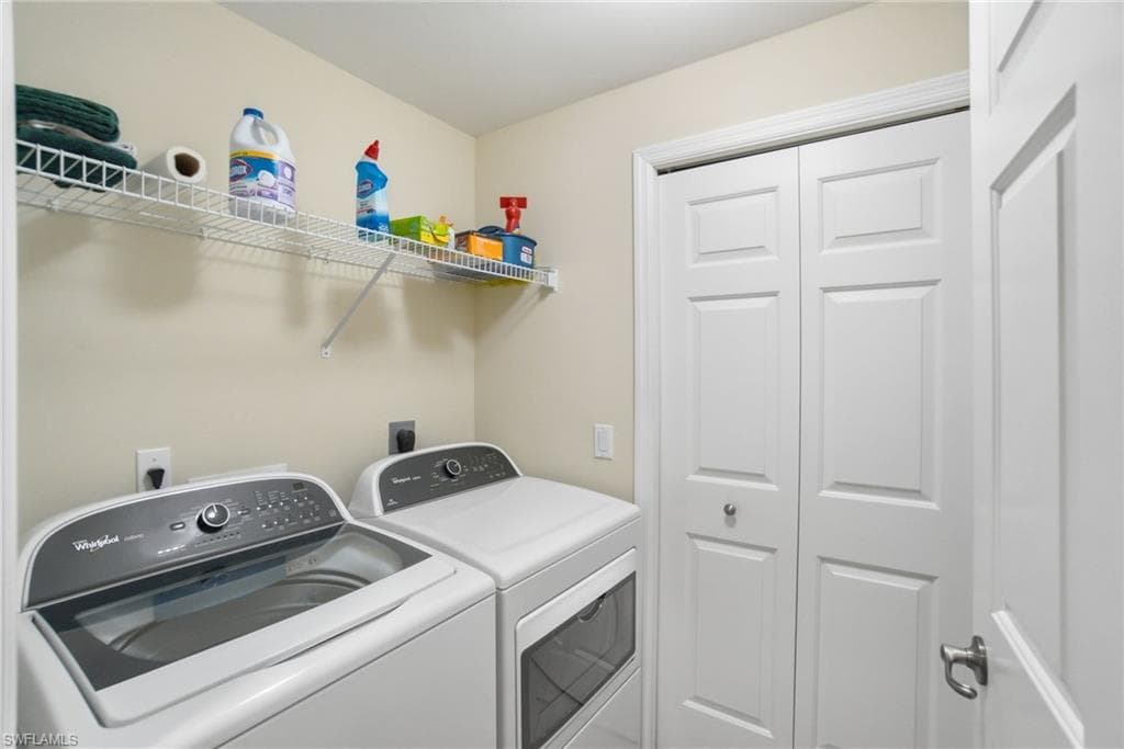 3904 Forest Glen Blvd 7-101, Naples, FL 34114-20
