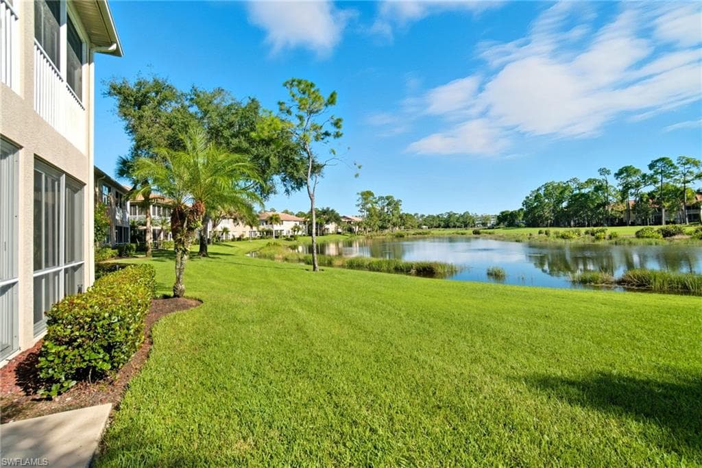 3904 Forest Glen Blvd 7-101, Naples, FL 34114-25