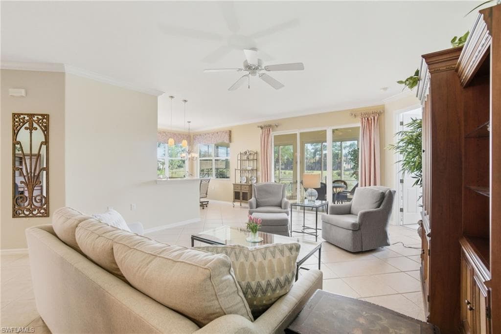 3904 Forest Glen Blvd 7-101, Naples, FL 34114-5