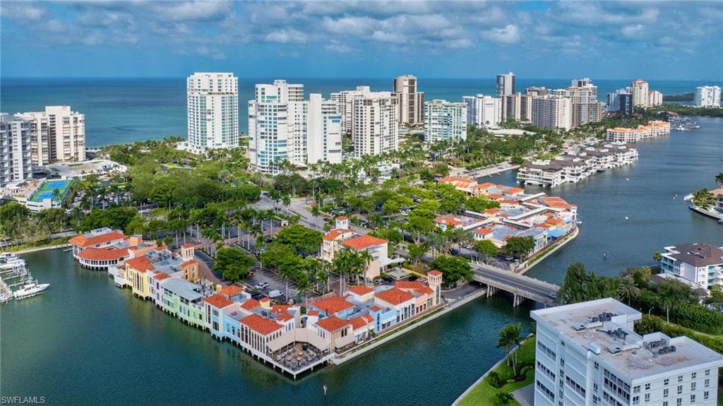 2800 Gulf Shore Blvd N 101, Naples, FL 34103-26