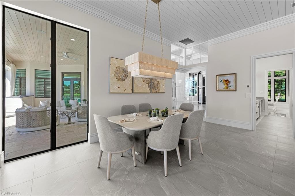 6536 Highcroft Dr, Naples, FL 34119-11