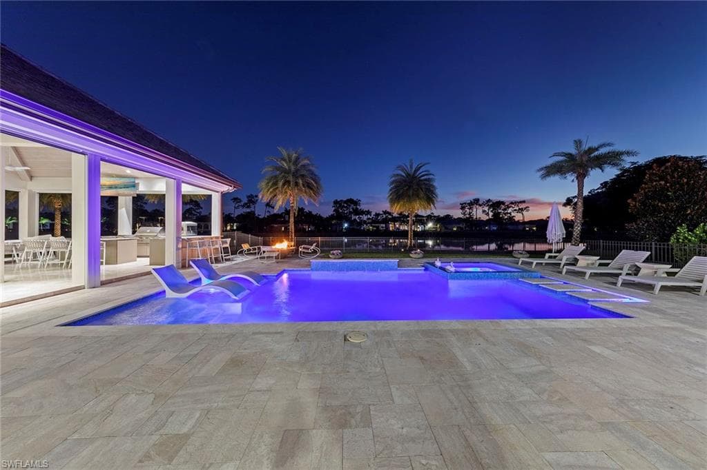 6536 Highcroft Dr, Naples, FL 34119-45