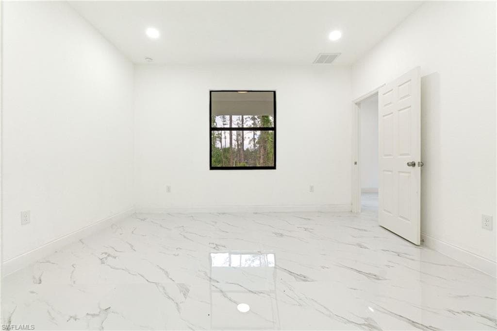 2803 13th St, Lehigh Acres, FL 33972-19