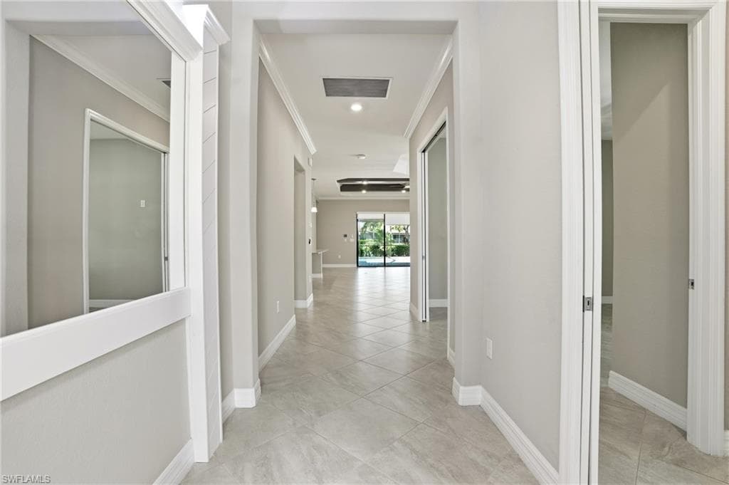 28076 Foxrock Ct, Bonita Springs, FL 34135-8