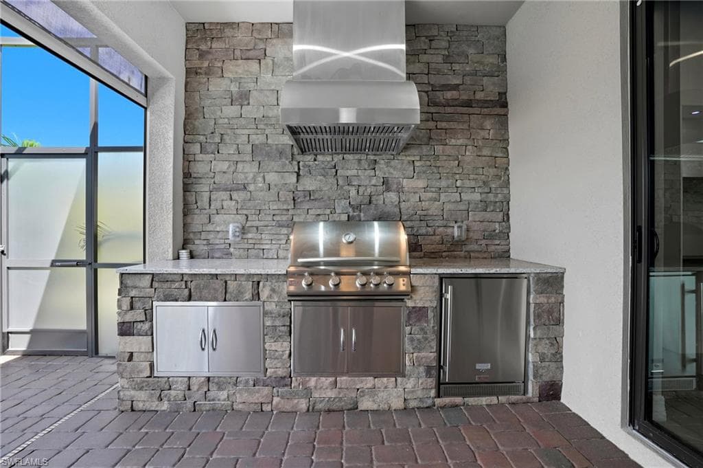 28076 Foxrock Ct, Bonita Springs, FL 34135-38