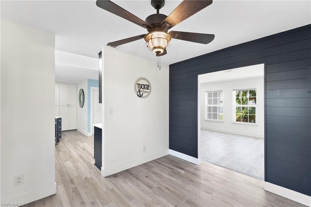 101 San Salvador St, Naples, FL 34113-14