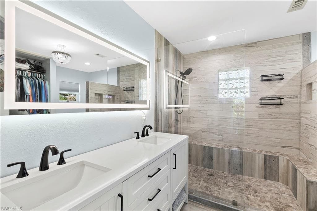 101 San Salvador St, Naples, FL 34113-21