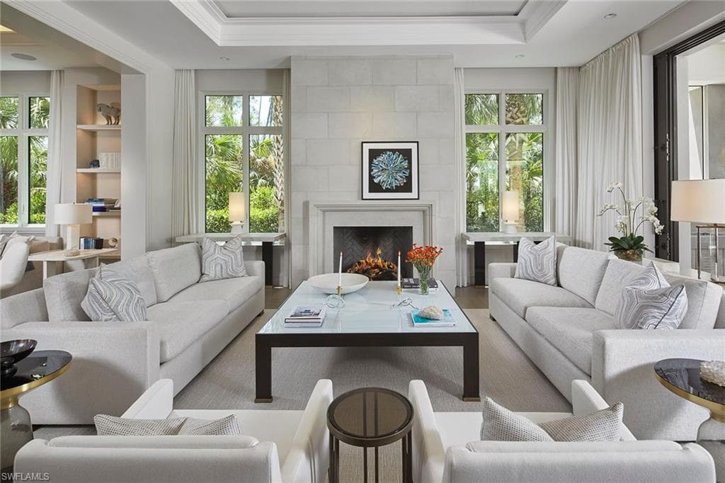 16945 Sud Cortile Ct, Naples, FL 34110-9