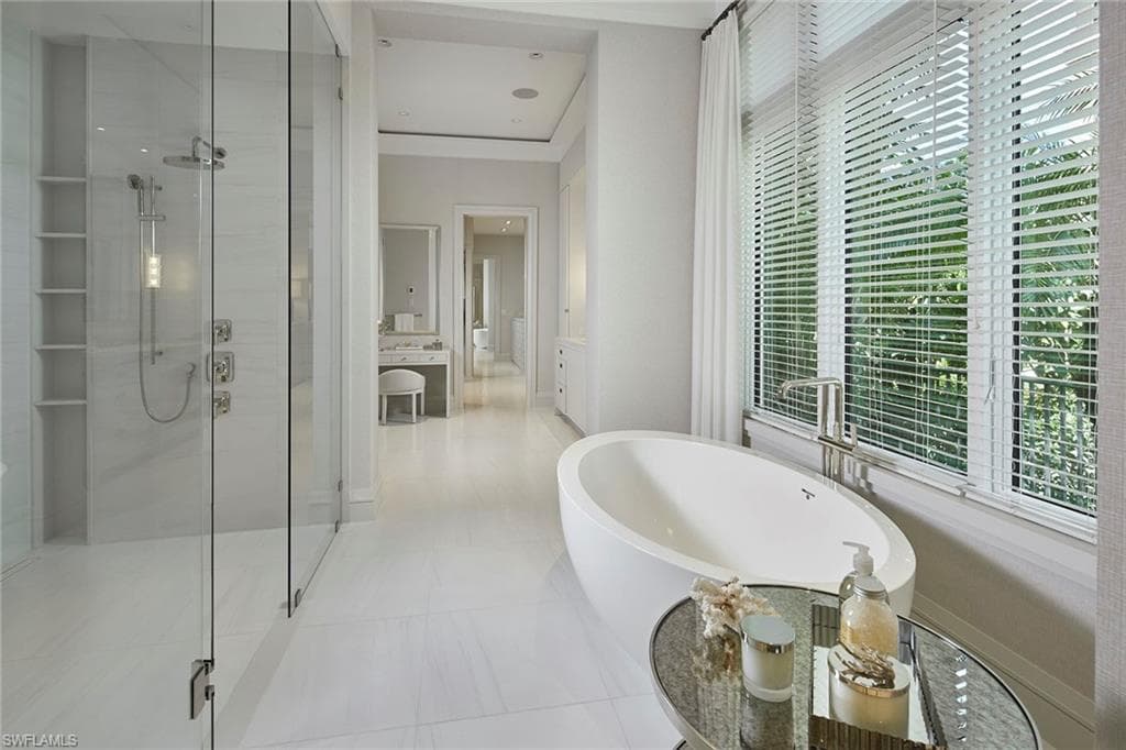 16945 Sud Cortile Ct, Naples, FL 34110-23
