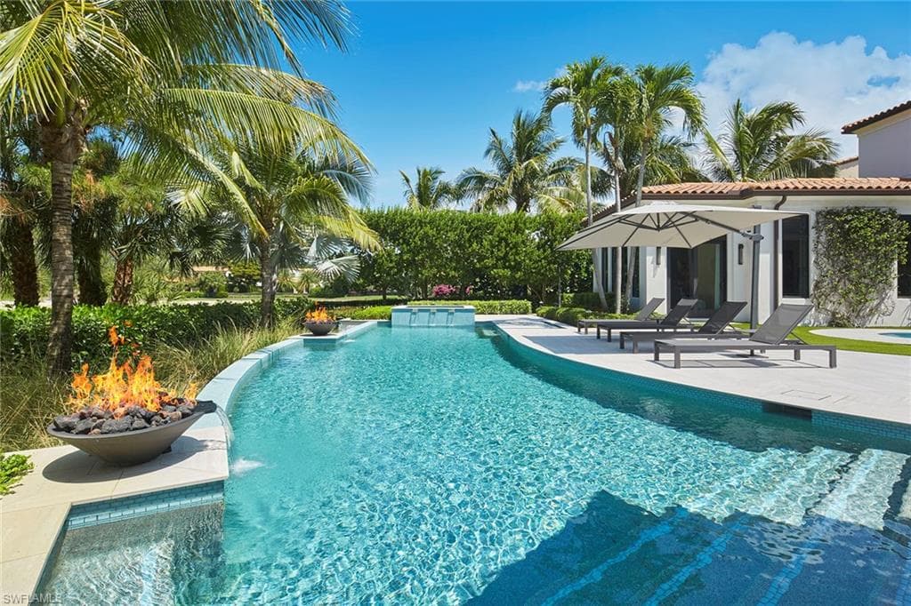 16945 Sud Cortile Ct, Naples, FL 34110-46