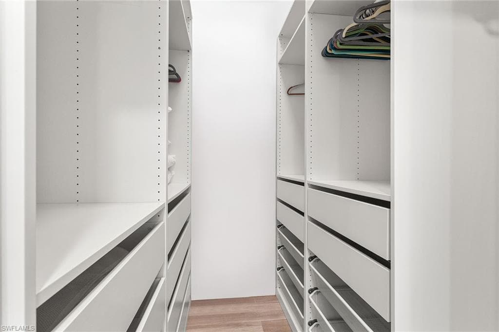 569 Serendipity Dr 569, Naples, FL 34108-13