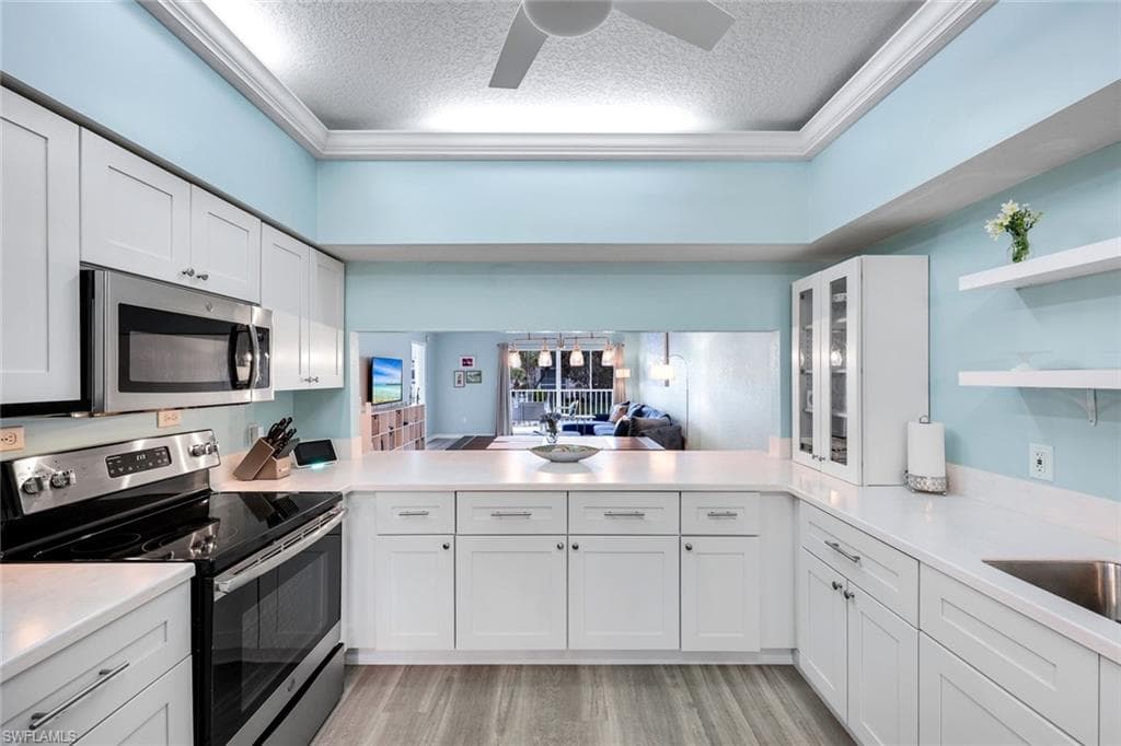 6030 Chardonnay Ln 203, Naples, FL 34119-10