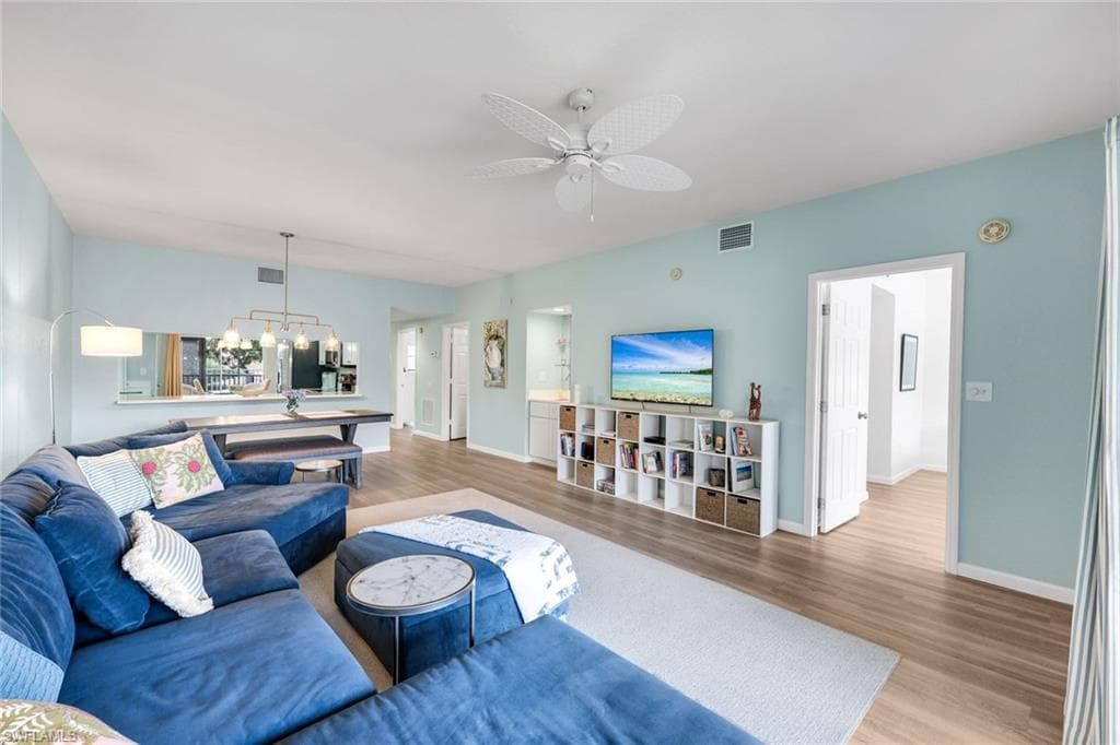 6030 Chardonnay Ln 203, Naples, FL 34119-4