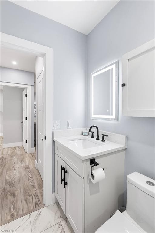 940 3rd St S 204, Naples, FL 34102-13