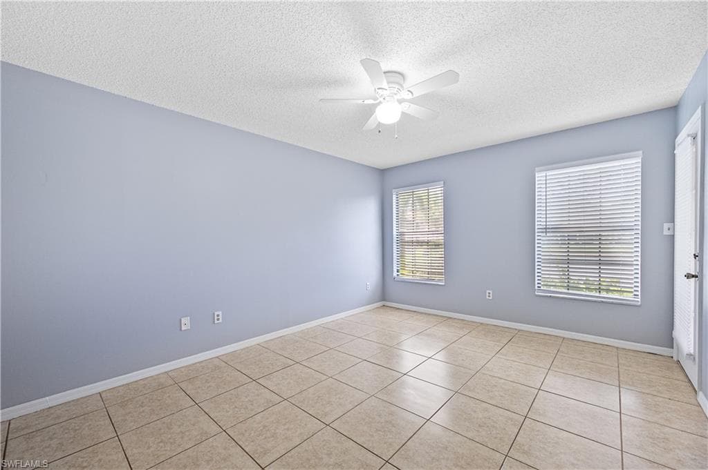 5345 Treetops Dr S102, Naples, FL 34113-10