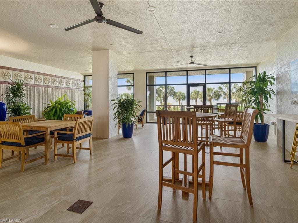 100 Collier Blvd 900, Marco Island, FL 34145-31
