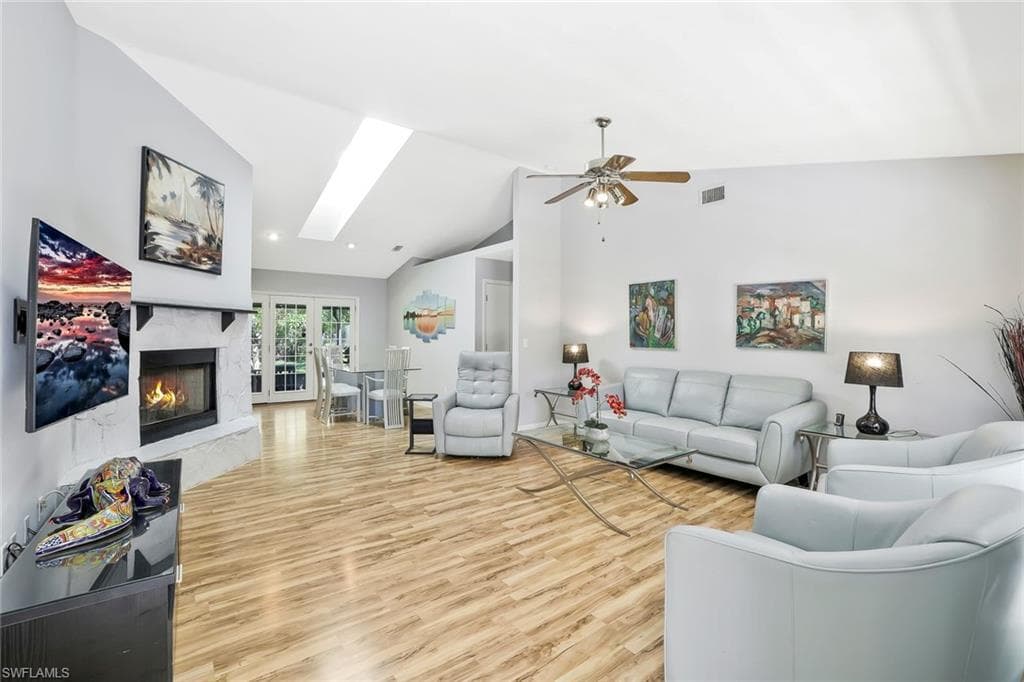 3361 4th Ave SE, Naples, FL 34117-9