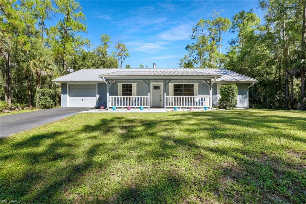 3361 4th Ave SE, Naples, FL 34117-5