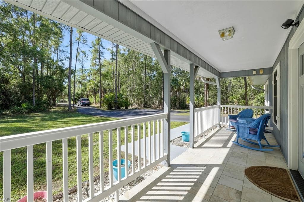 3361 4th Ave SE, Naples, FL 34117-7