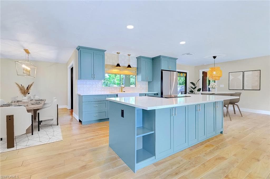 721 56th St, Cape Coral, FL 33914-5