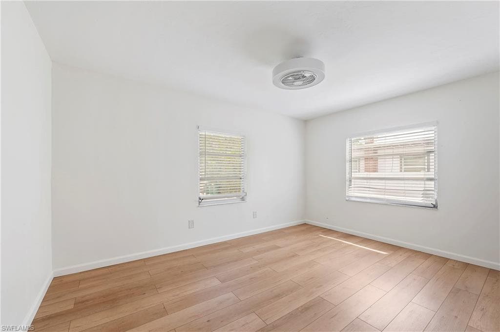 2432 Washington Ave, Naples, FL 34112-11