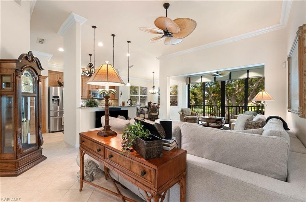 21760 Southern Hills Dr 201, Estero, FL 33928-8
