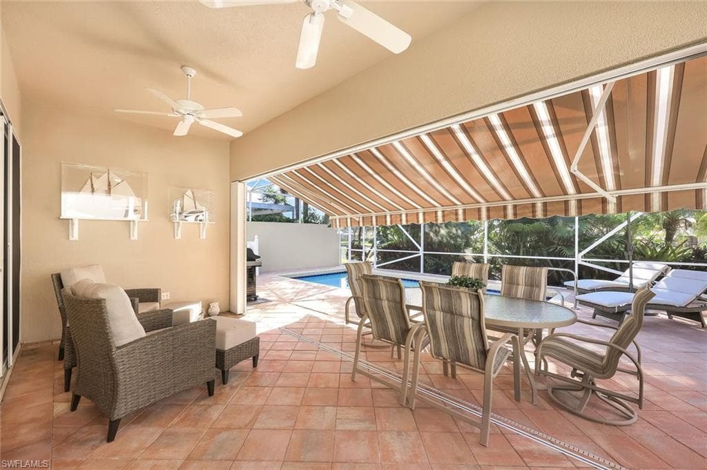 5296 Hawkesbury Way, Naples, FL 34119-16