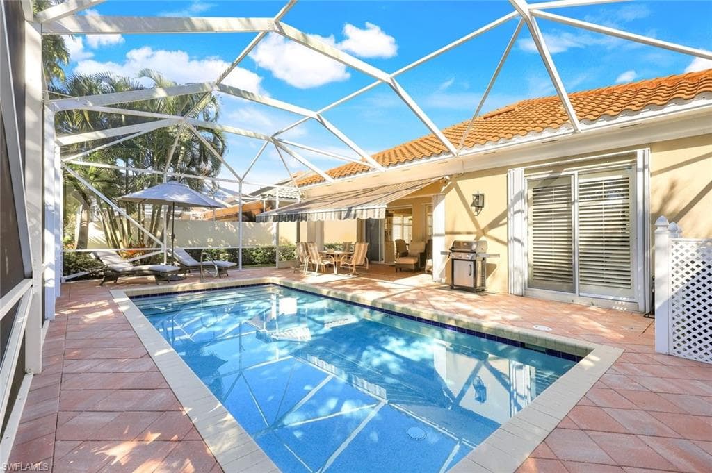 5296 Hawkesbury Way, Naples, FL 34119-17