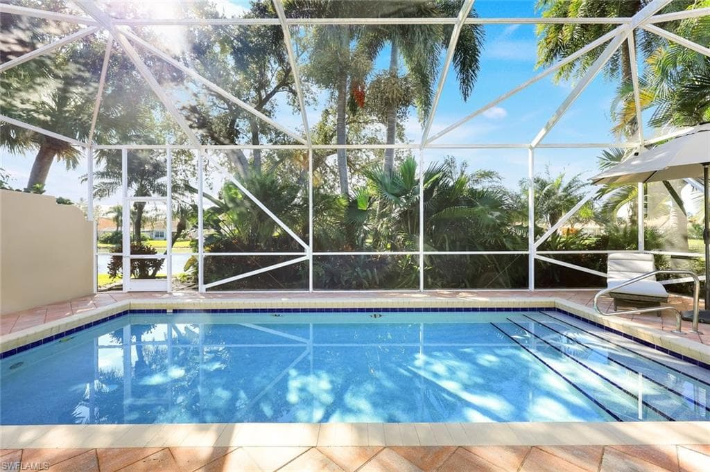 5296 Hawkesbury Way, Naples, FL 34119-19