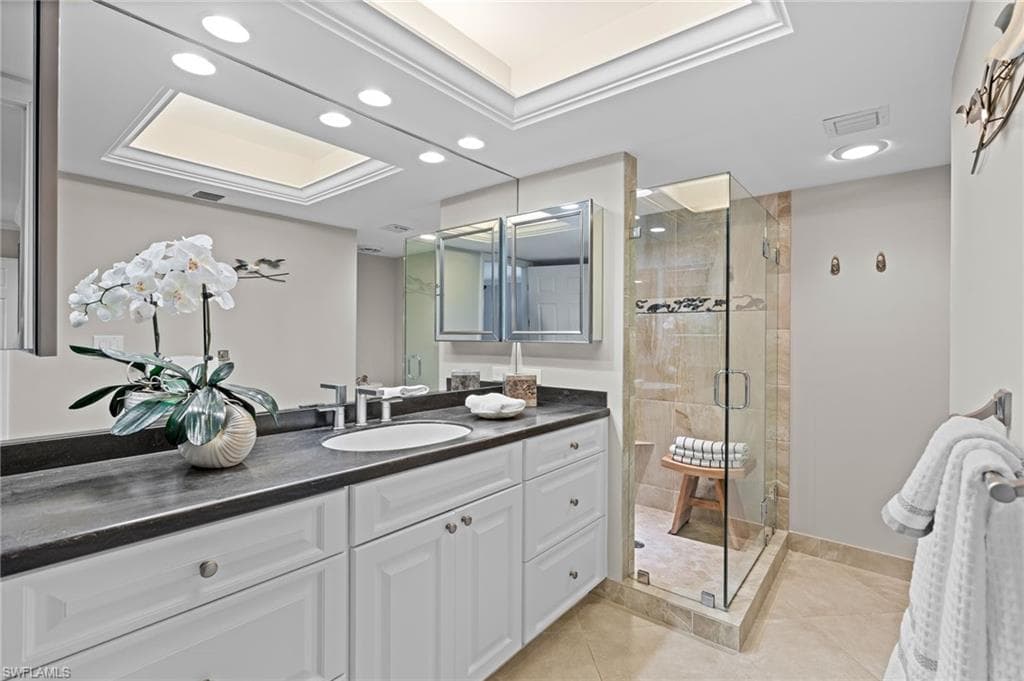 880 Huron Ct 403, Marco Island, FL 34145-22