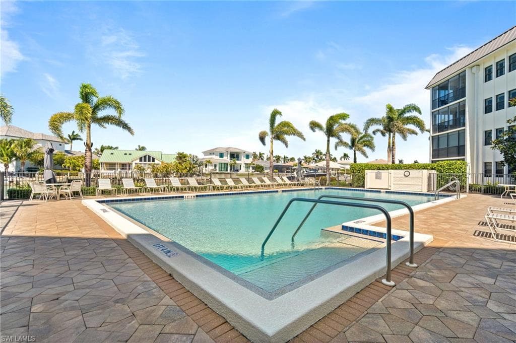 880 Huron Ct 403, Marco Island, FL 34145-29