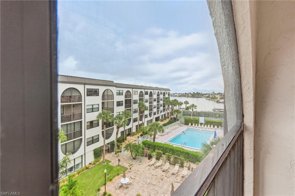 1023 Anglers Cv E503, Marco Island, FL 34145-18