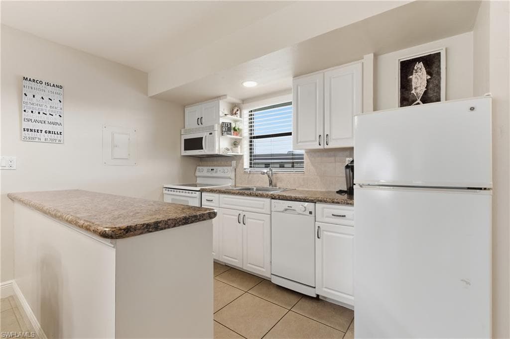 1023 Anglers Cv E503, Marco Island, FL 34145-3