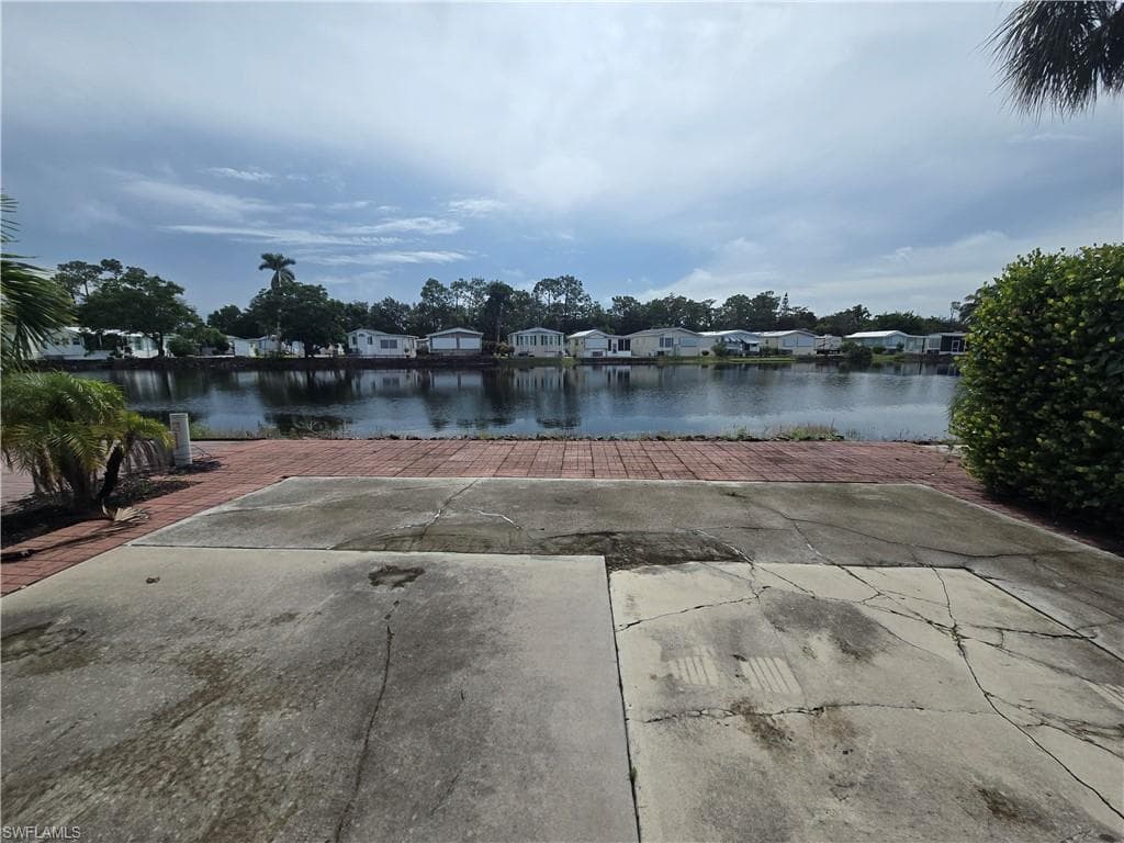 301 Imperial Wilder Blvd, Naples, FL 34114-3