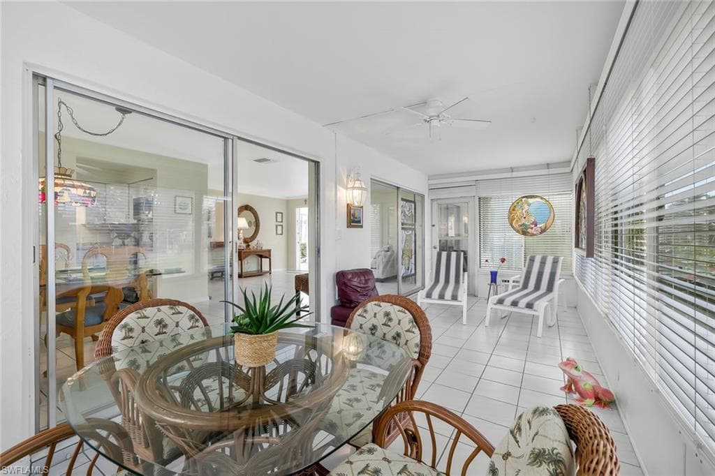 9 Hackney Ln A34, Naples, FL 34112-15