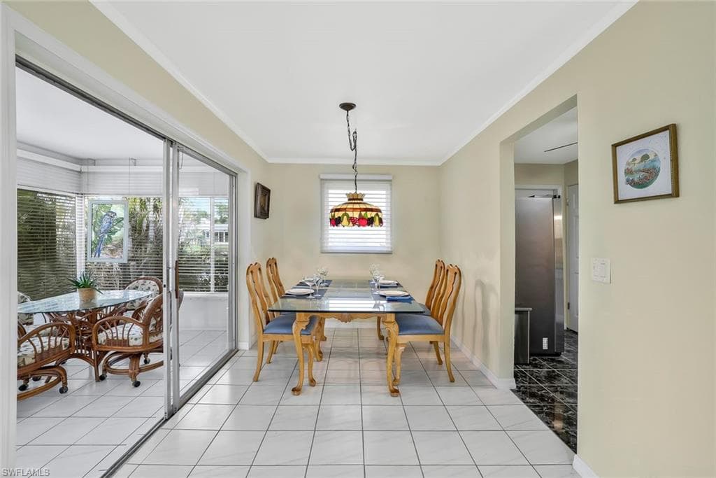 9 Hackney Ln A34, Naples, FL 34112-6