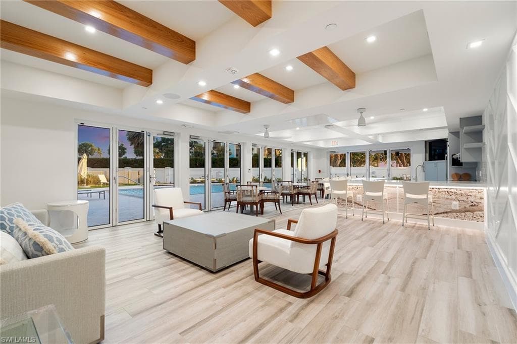 3401 Gulf Shore Blvd N C, Naples, FL 34103-34